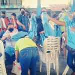 Vice Mayor Tom Ledesma and Councilor Noynoy Penuela distributed T-shirts and Chairs in Brgy. Balaring, Silay City assisted by Kagawad Tony Buensuceso