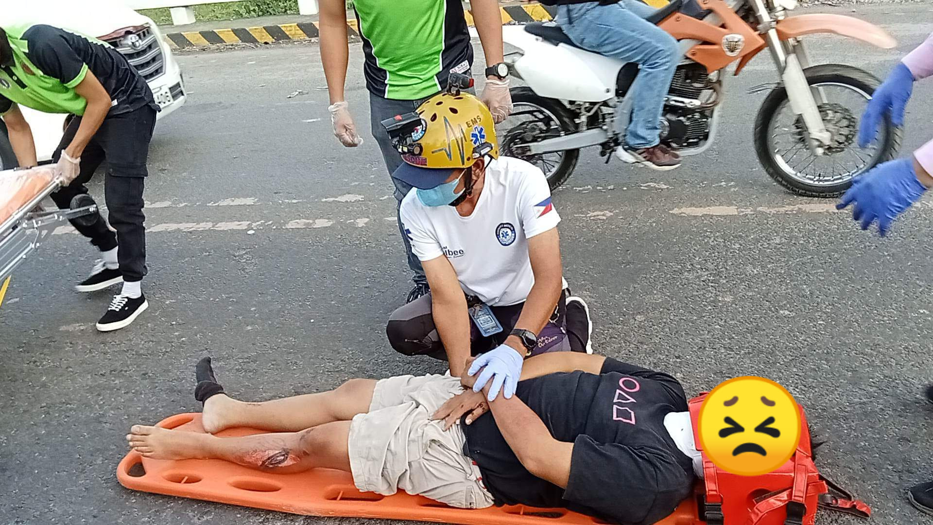 EMR Raptor volunteer responded road accident involving motorcycle along circumferential road – Mario Eleno Canoy Jr.